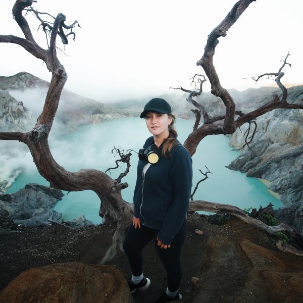 selfie at kawah ijen cliff